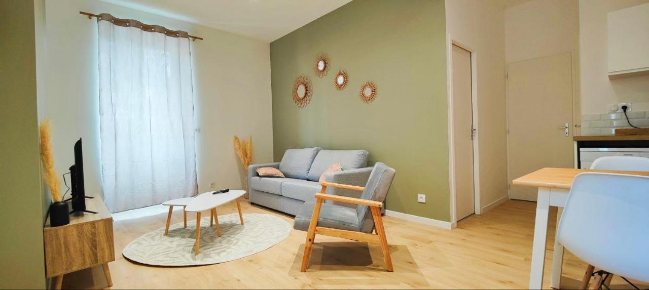 Appartements A Theme Κλερμόν Φεράν Εξωτερικό φωτογραφία