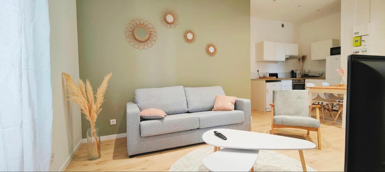 Appartements A Theme Κλερμόν Φεράν Εξωτερικό φωτογραφία