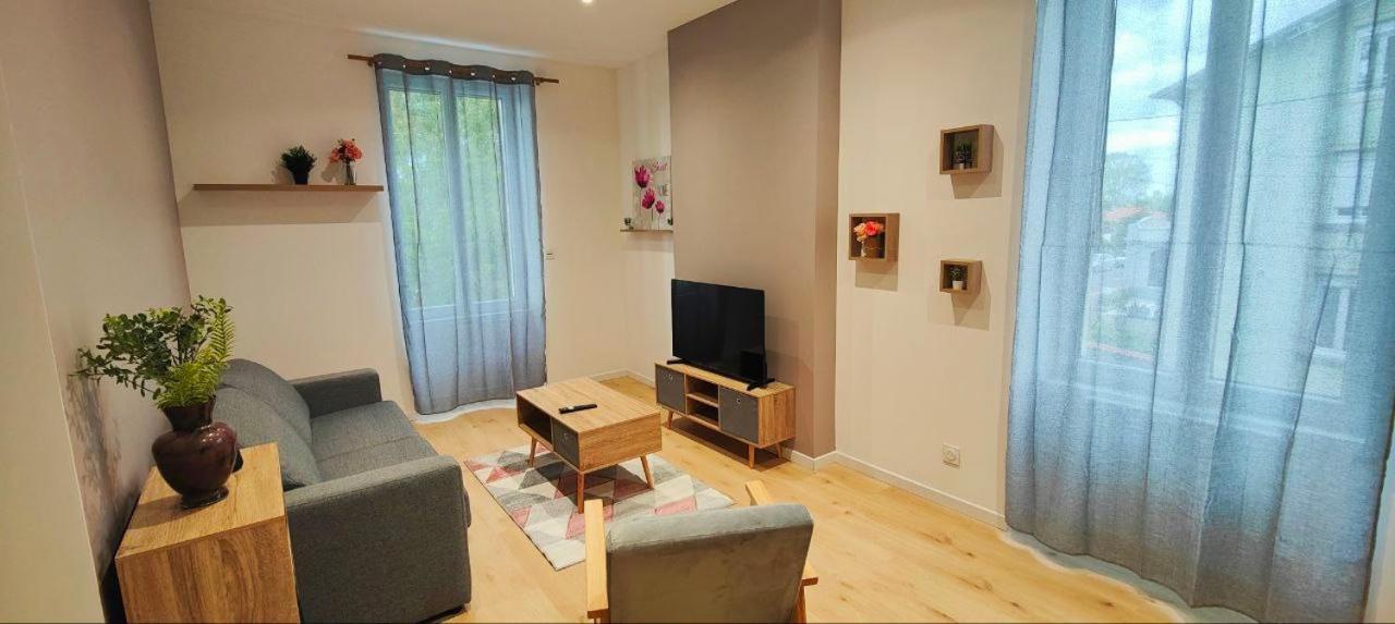 Appartements A Theme Κλερμόν Φεράν Εξωτερικό φωτογραφία