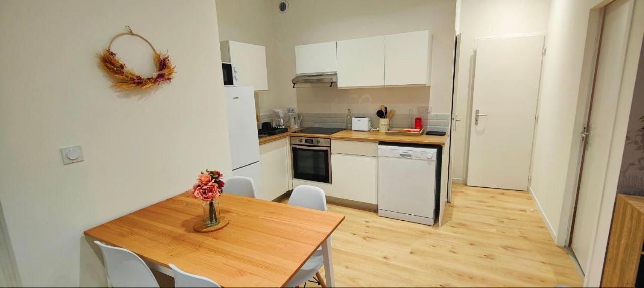 Appartements A Theme Κλερμόν Φεράν Εξωτερικό φωτογραφία
