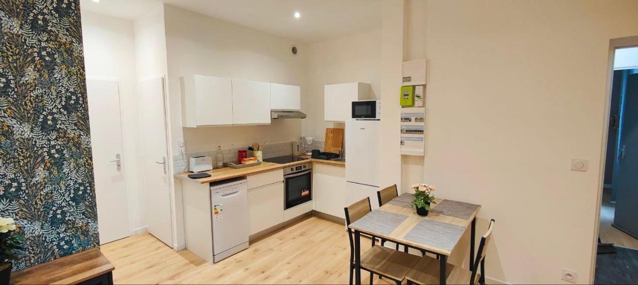 Appartements A Theme Κλερμόν Φεράν Εξωτερικό φωτογραφία