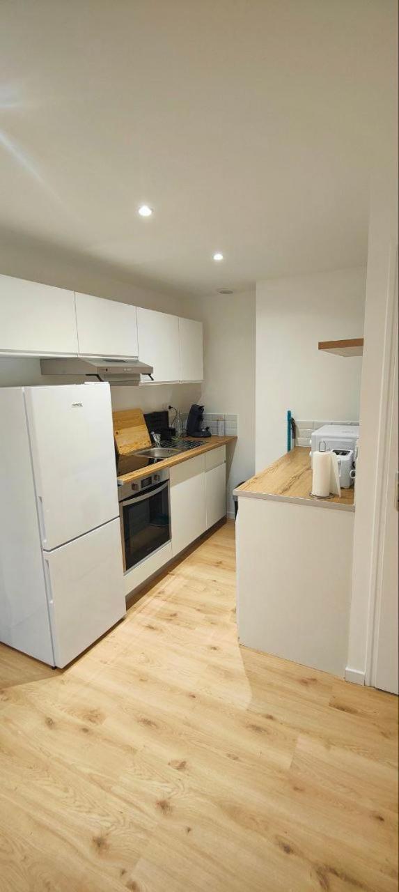 Appartements A Theme Κλερμόν Φεράν Εξωτερικό φωτογραφία